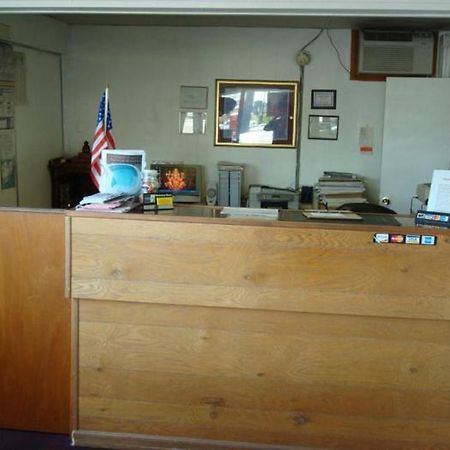Gray Plaza Motel Benton Luaran gambar